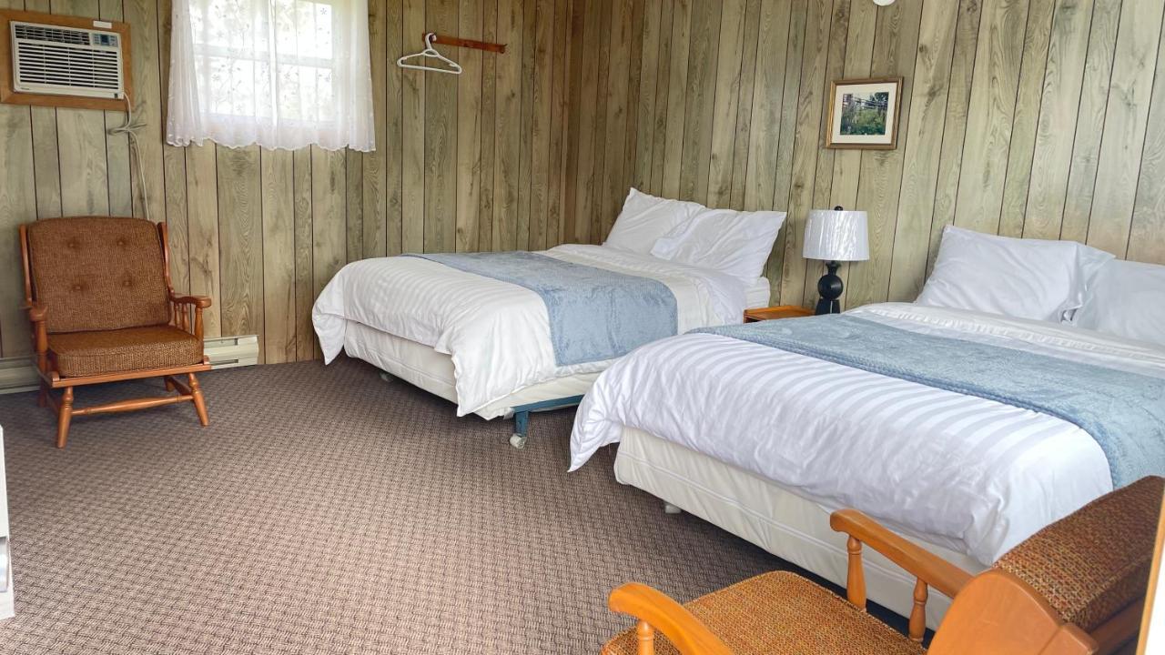 Rachel'S Motel And Cottages Surrey Extérieur photo